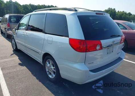 2006 Toyota Sienna Xle/Xle Limited z USA, uszkodzony, nr VIN 5TDZA22C06S449465